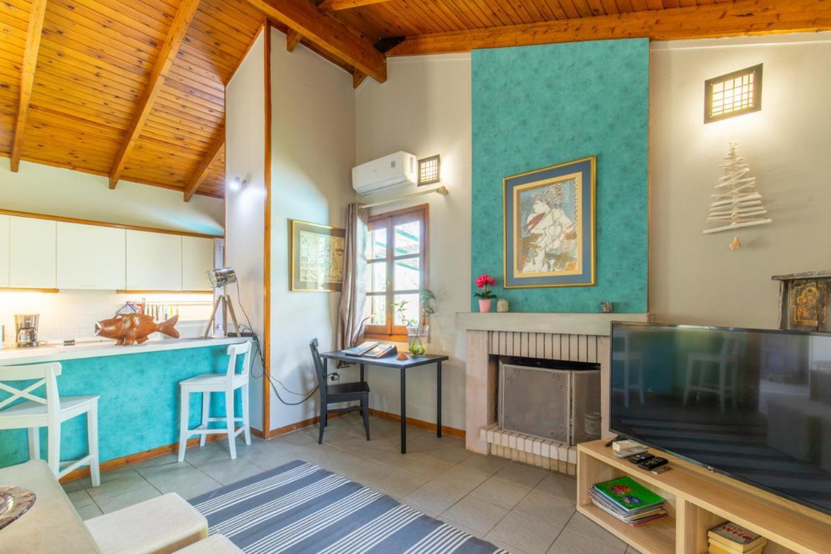 Iliachtida House Villa ซูนิโอ ภายนอก รูปภาพ
